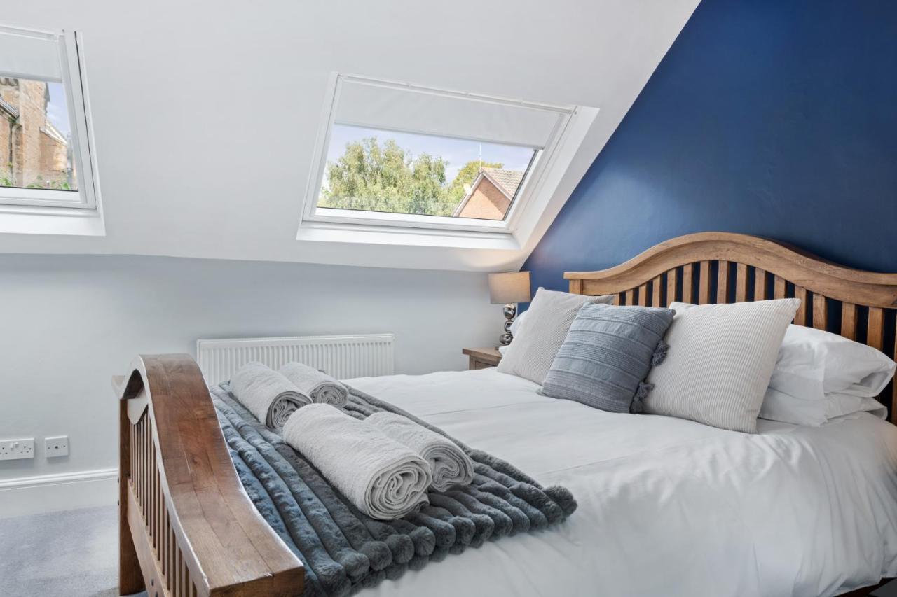 Vakantiehuis Beautiful Secluded 2 Bedroom Coach House *